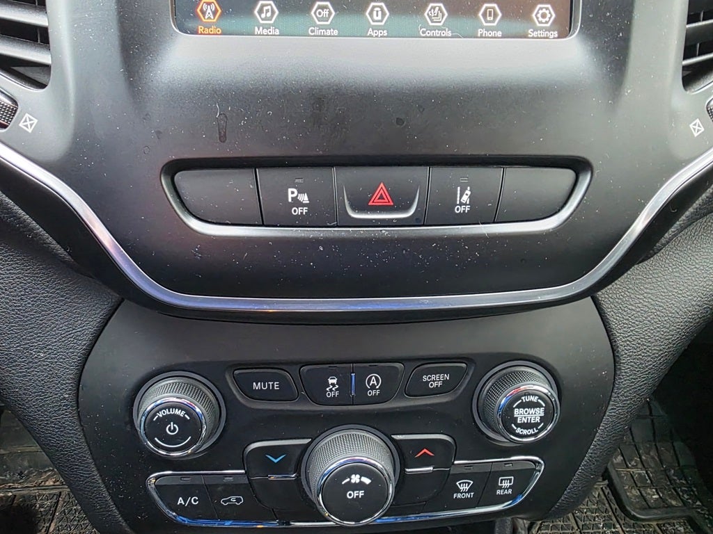 2021 Jeep Cherokee Altitude