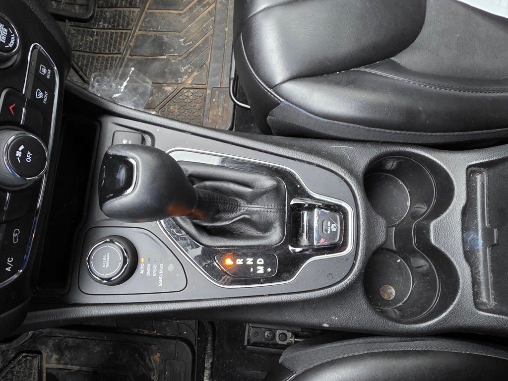 2021 Jeep Cherokee Altitude