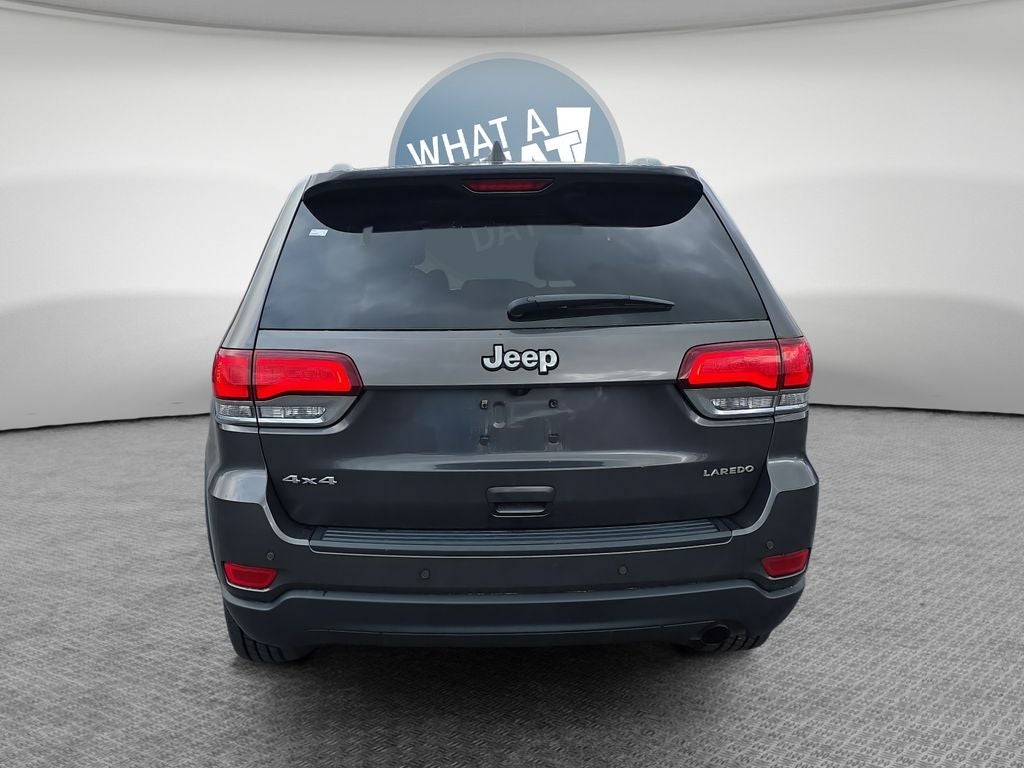 2020 Jeep Grand Cherokee Laredo E