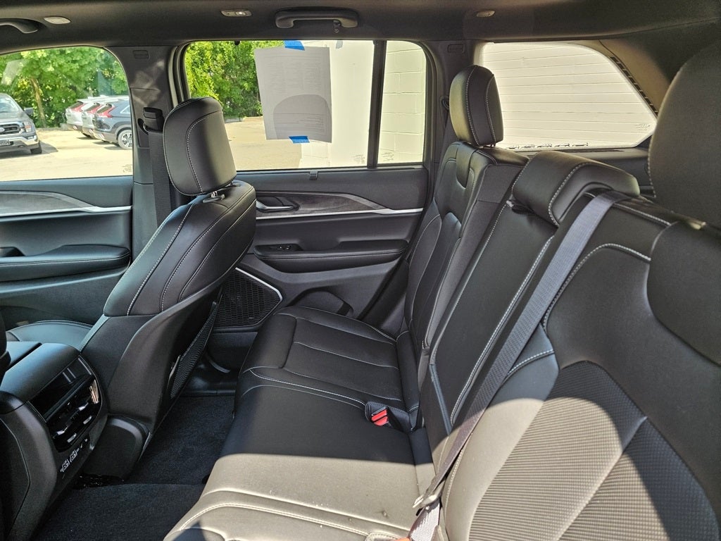 2025 Jeep Grand Cherokee Anniversary Edition 4xe