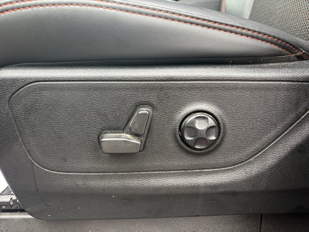 2021 RAM 1500 Big Horn/Lone Star Built To Serve