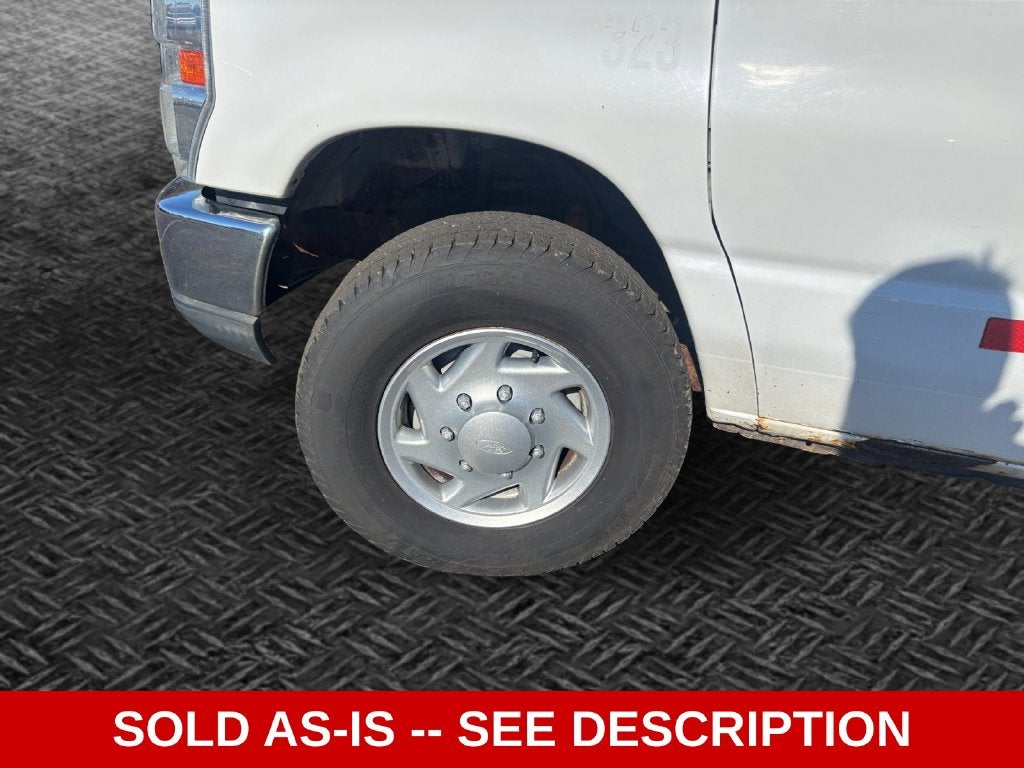 2013 Ford E-350SD Base