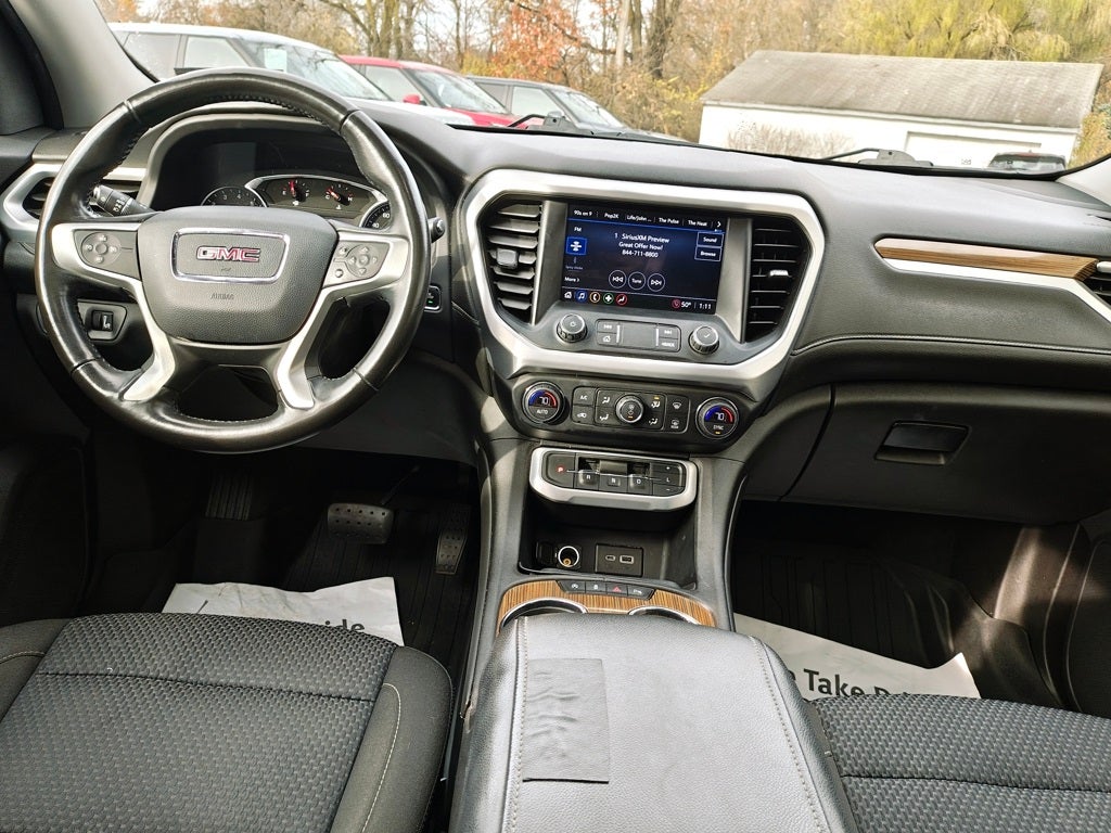 2020 GMC Acadia SLE