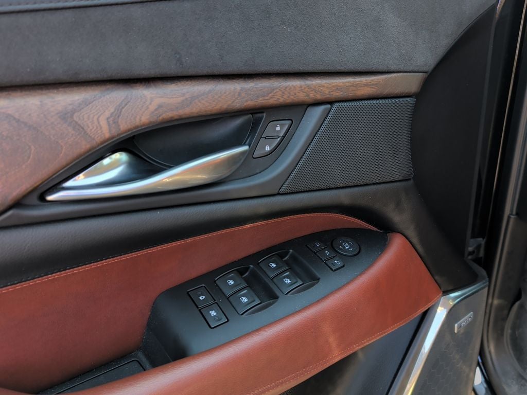 2017 Cadillac Escalade Luxury
