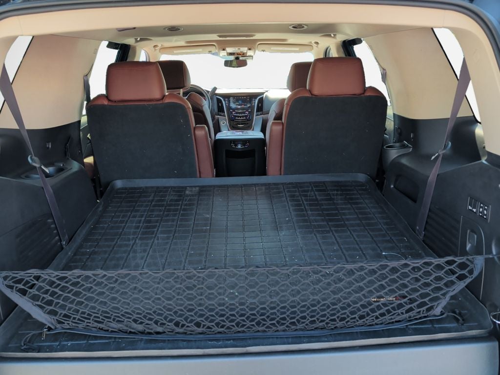 2017 Cadillac Escalade Luxury
