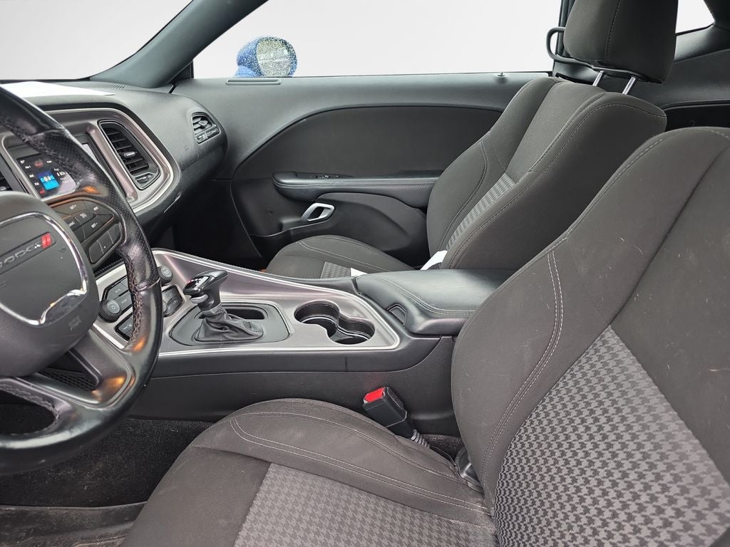 2022 Dodge Challenger SXT