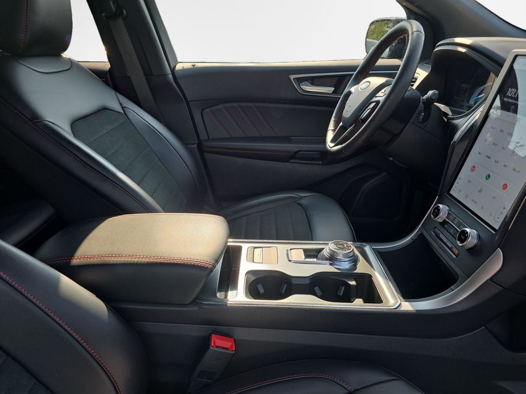 2023 Ford Edge ST Line