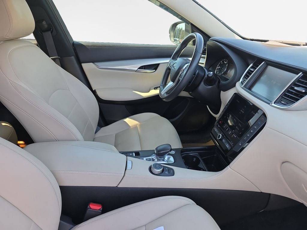 2019 INFINITI QX50 LUXE