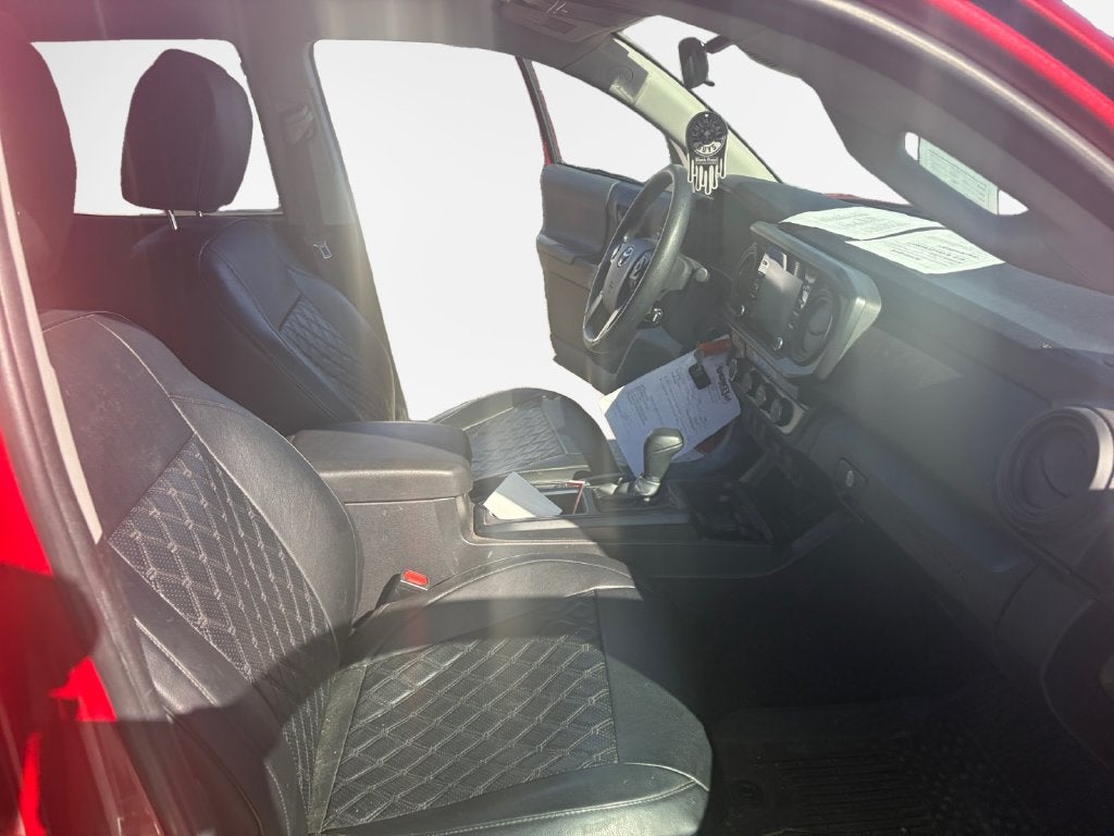 2022 Toyota Tacoma SR V6