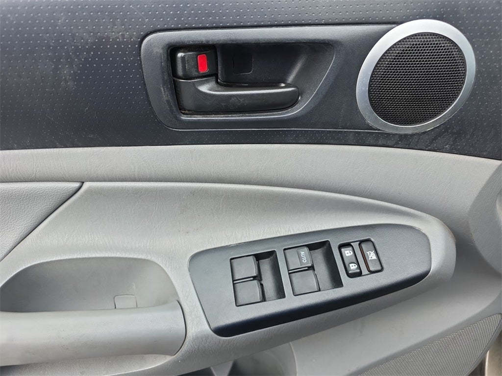 2014 Toyota Tacoma Base V6