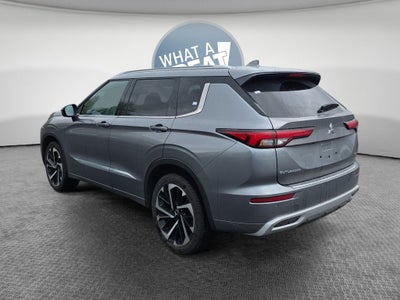 2022 Mitsubishi Outlander SEL Touring