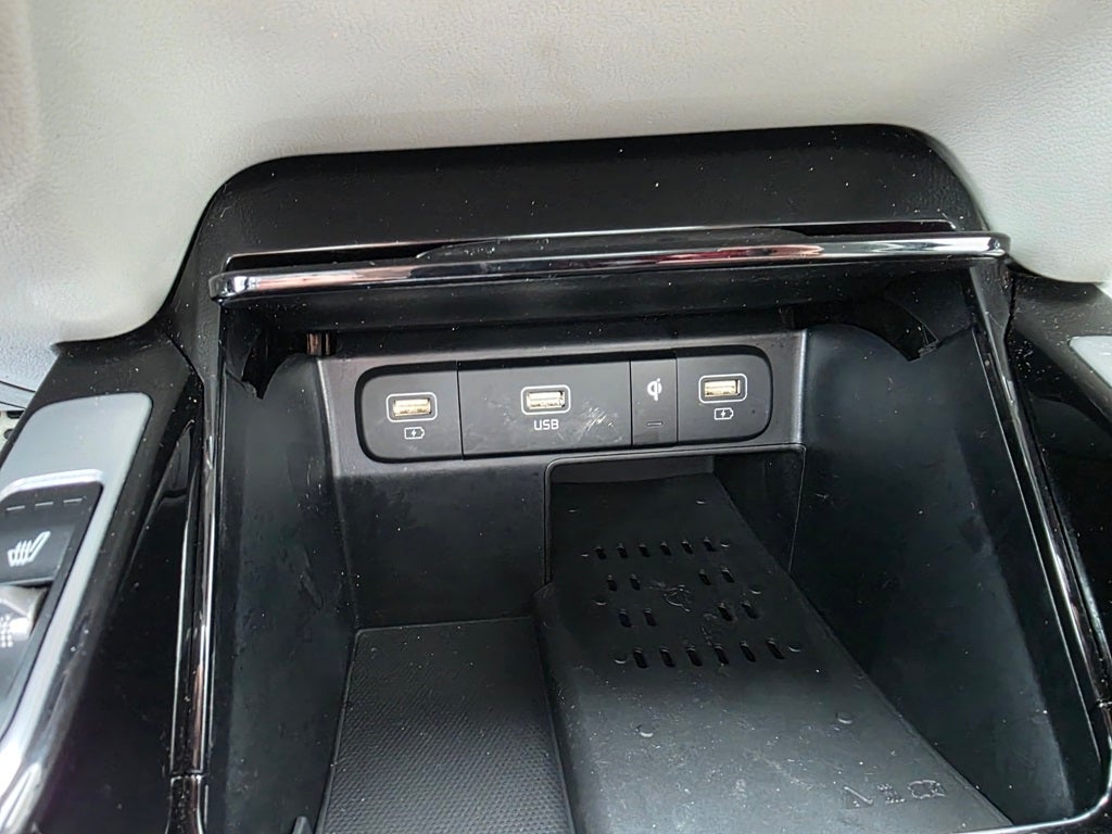 2023 Kia Sorento Plug-In Hybrid SX Prestige