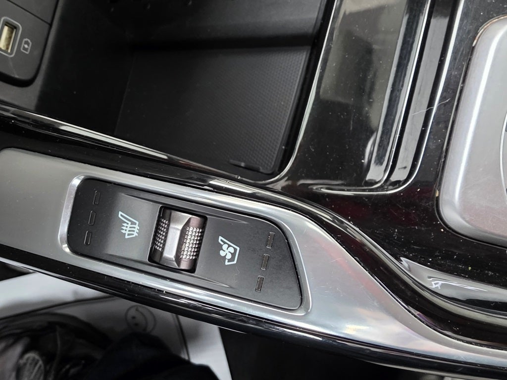 2023 Kia Sorento Plug-In Hybrid SX Prestige