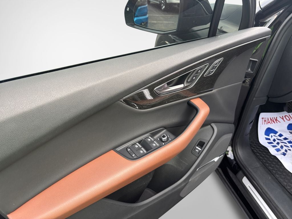 2020 Audi Q7 55 Premium Plus quattro