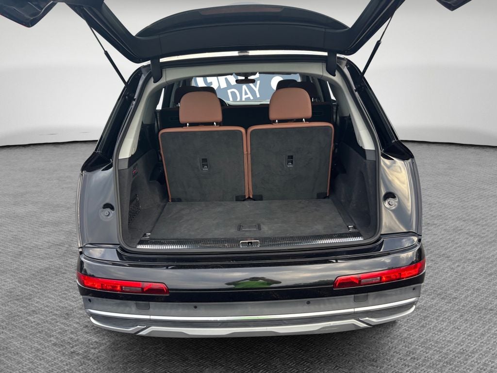 2020 Audi Q7 55 Premium Plus quattro