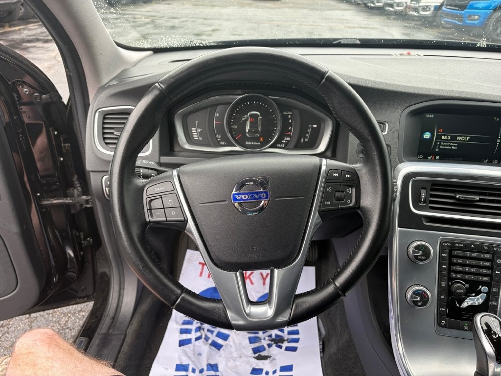 2017 Volvo V60 T5 Premier