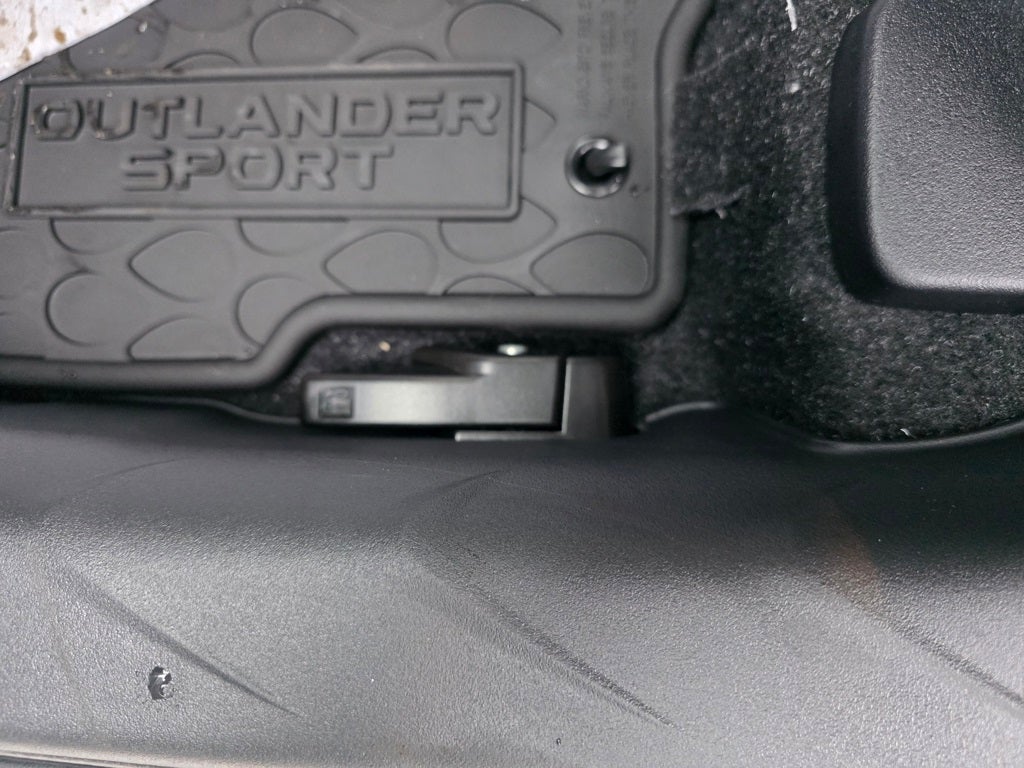 2026 Mitsubishi Outlander Sport 2.0 LE