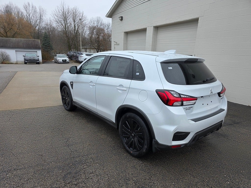 2026 Mitsubishi Outlander Sport 2.0 LE