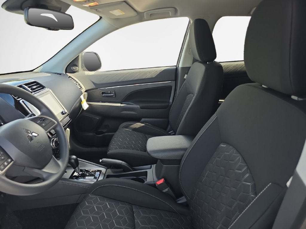 2027 Mitsubishi Outlander Sport 2.0 ES