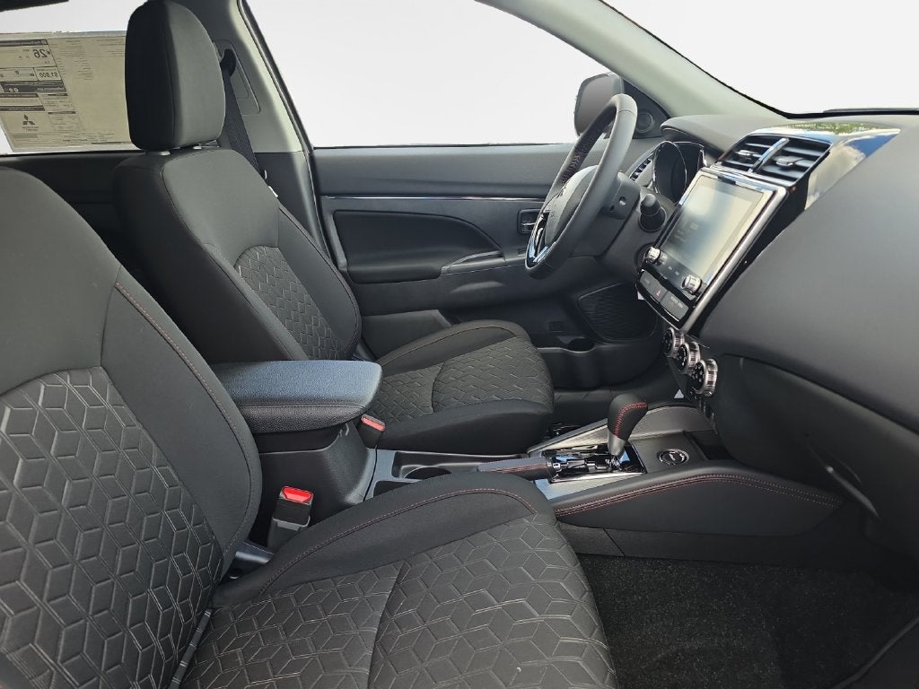 2027 Mitsubishi Outlander Sport 2.0 LE