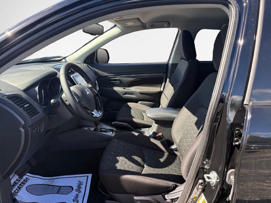 2027 Mitsubishi Outlander Sport 2.0 LE