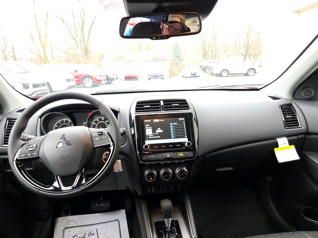 2026 Mitsubishi Outlander Sport 2.0 LE