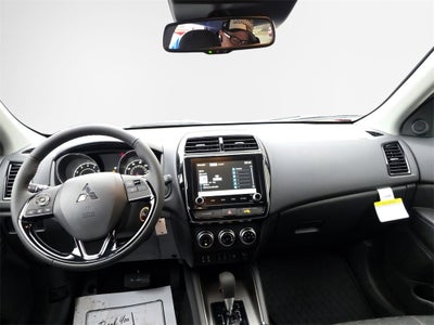 2026 Mitsubishi Outlander Sport 2.0 LE