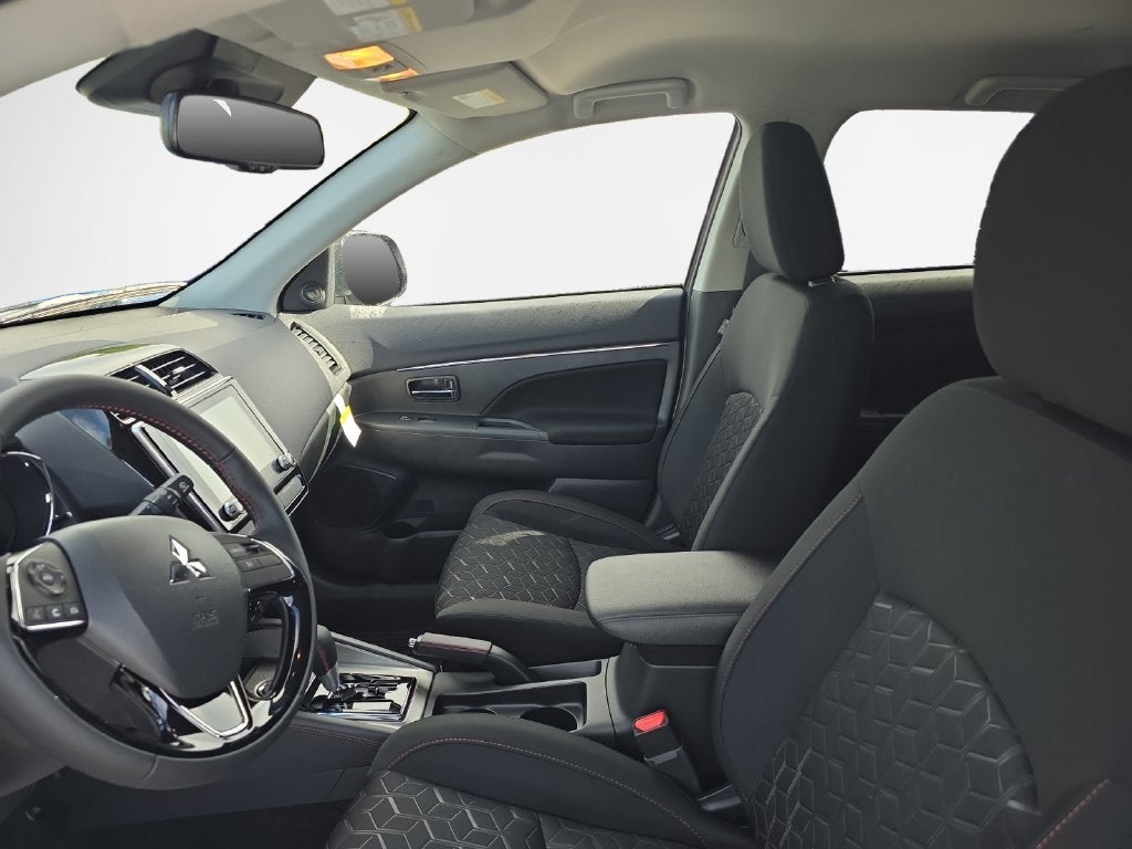 2027 Mitsubishi Outlander Sport 2.0 LE