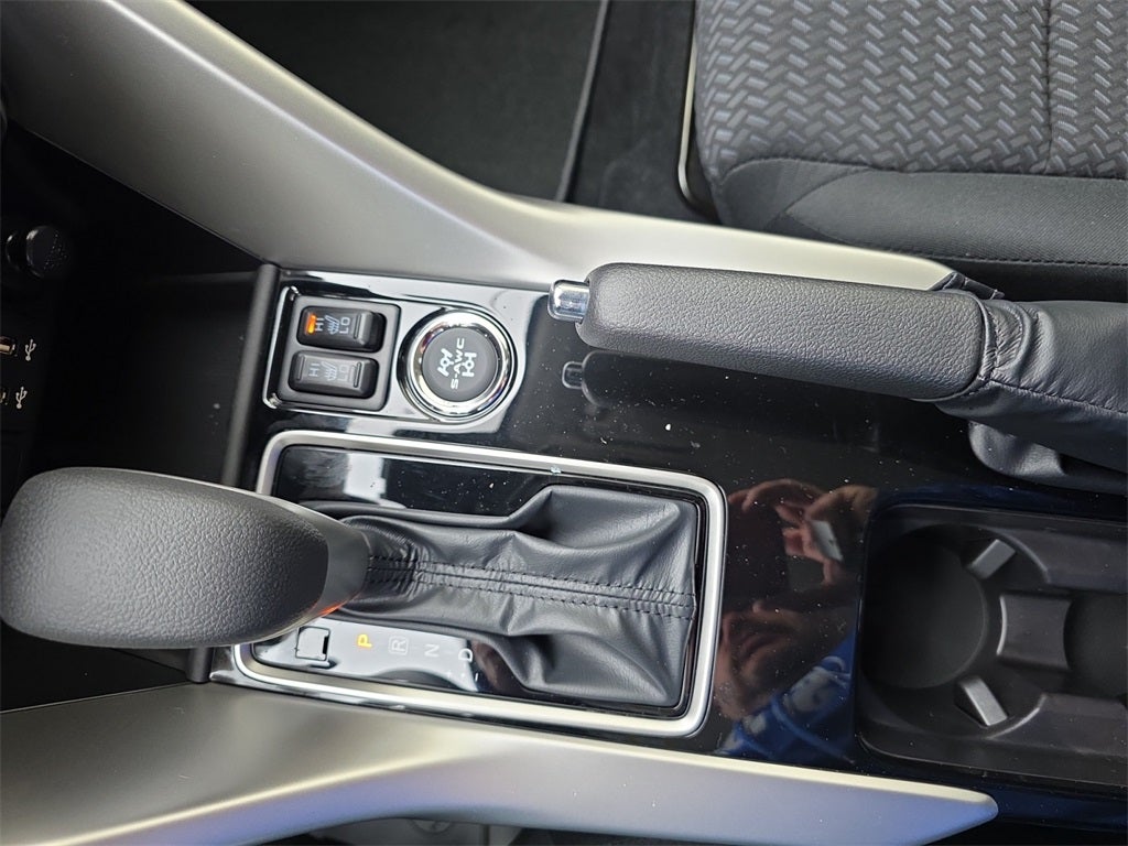 2026 Mitsubishi Eclipse Cross LE