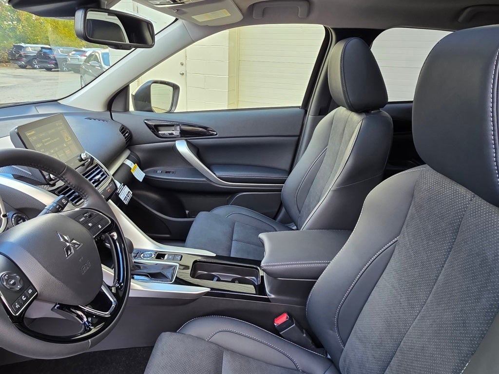 2026 Mitsubishi Eclipse Cross SE