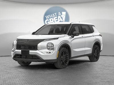 2027 Mitsubishi Outlander LE