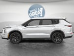 2027 Mitsubishi Outlander LE