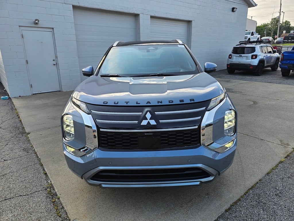 2025 Mitsubishi Outlander SEL