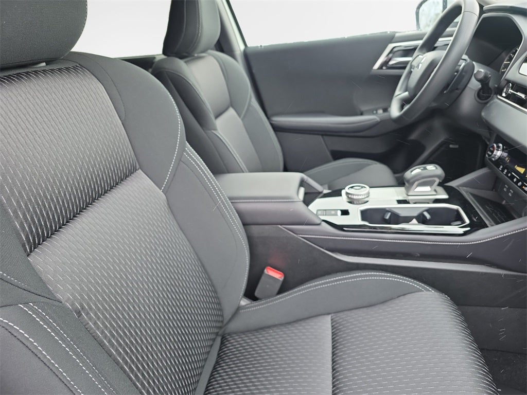 2026 Mitsubishi Outlander ES