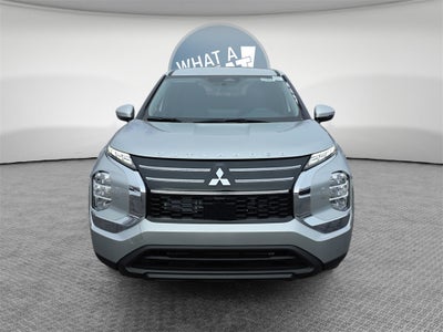 2026 Mitsubishi Outlander ES