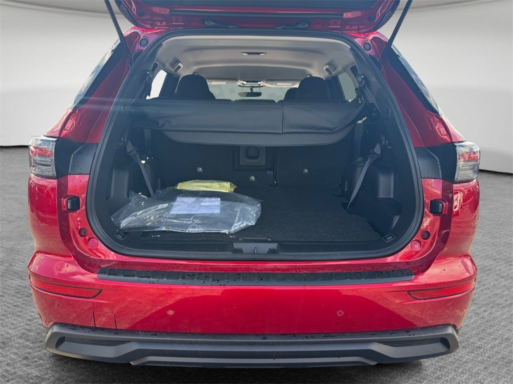 2026 Mitsubishi Outlander ES