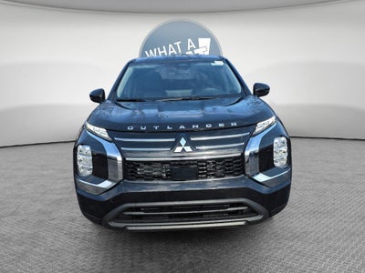 2026 Mitsubishi Outlander ES