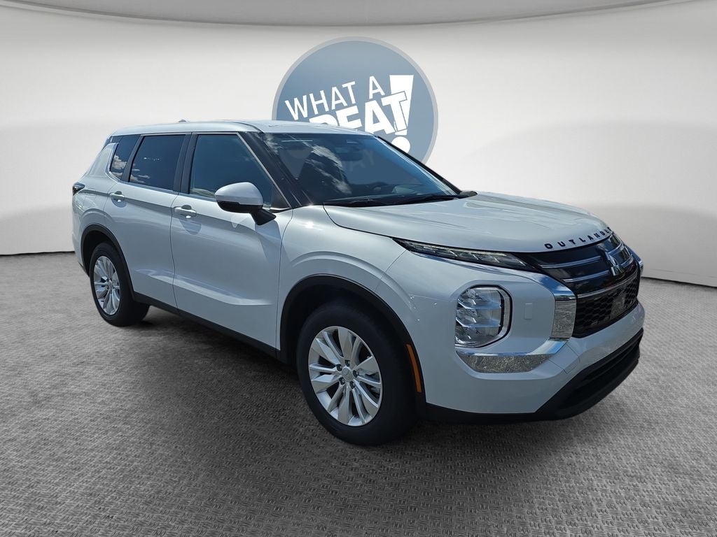 2026 Mitsubishi Outlander ES