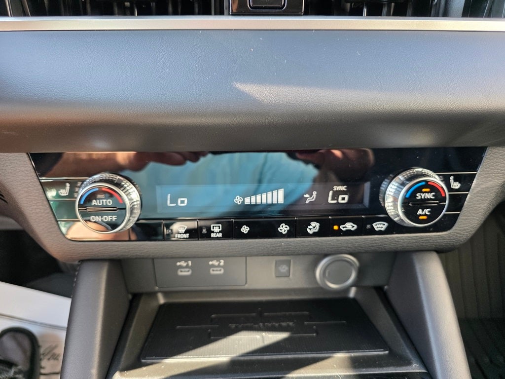 2025 Mitsubishi Outlander Trail Edition