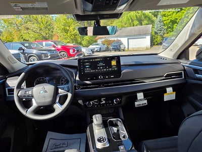 2025 Mitsubishi Outlander Trail Edition