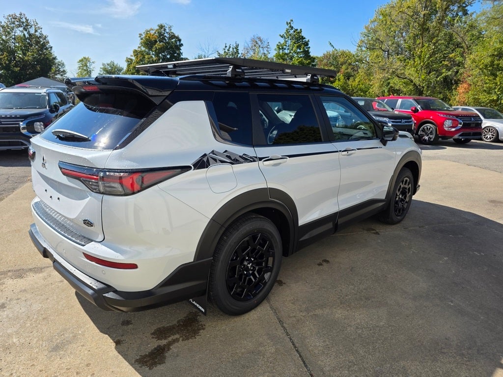 2025 Mitsubishi Outlander Trail Edition