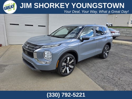 2025 Mitsubishi Outlander SE