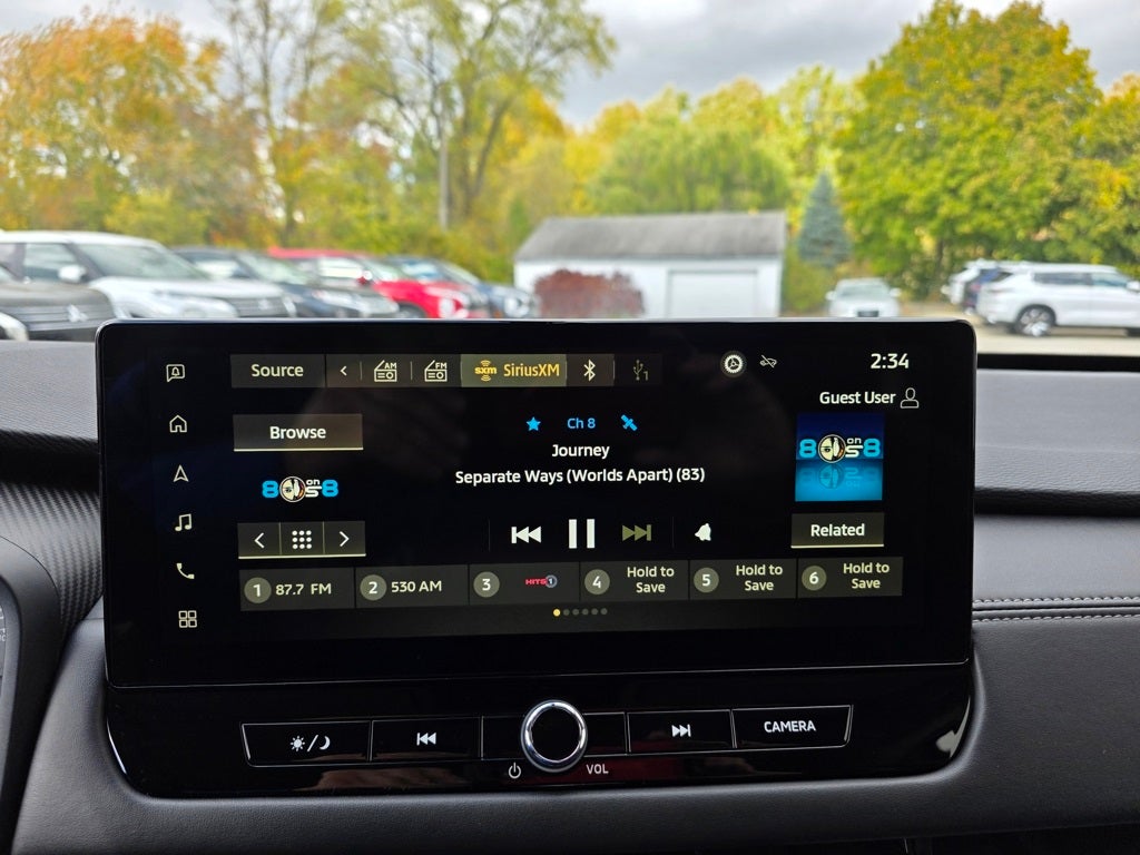 2025 Mitsubishi Outlander SE