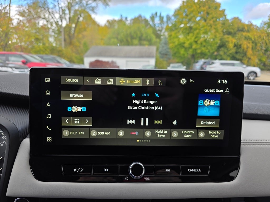 2025 Mitsubishi Outlander SE