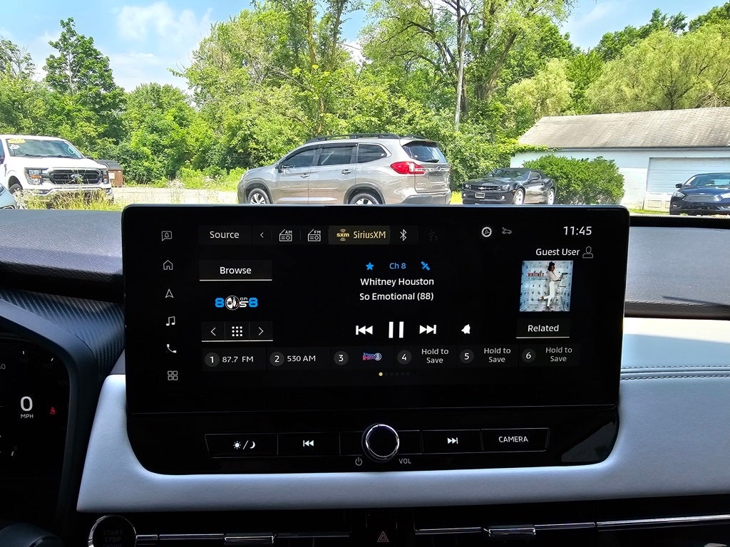 2025 Mitsubishi Outlander SE