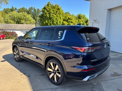 2025 Mitsubishi Outlander SE
