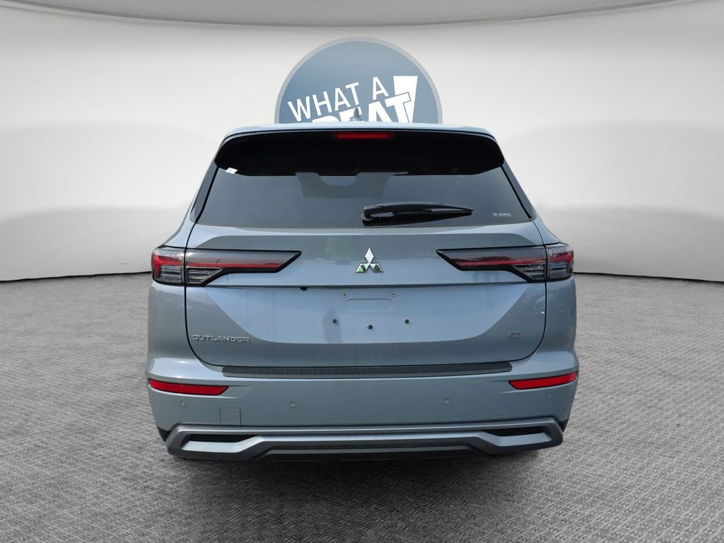 2026 Mitsubishi Outlander SE