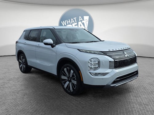 2026 Mitsubishi Outlander SE