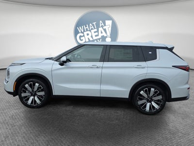 2026 Mitsubishi Outlander SE