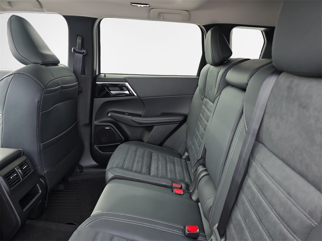 2026 Mitsubishi Outlander Trail Edition